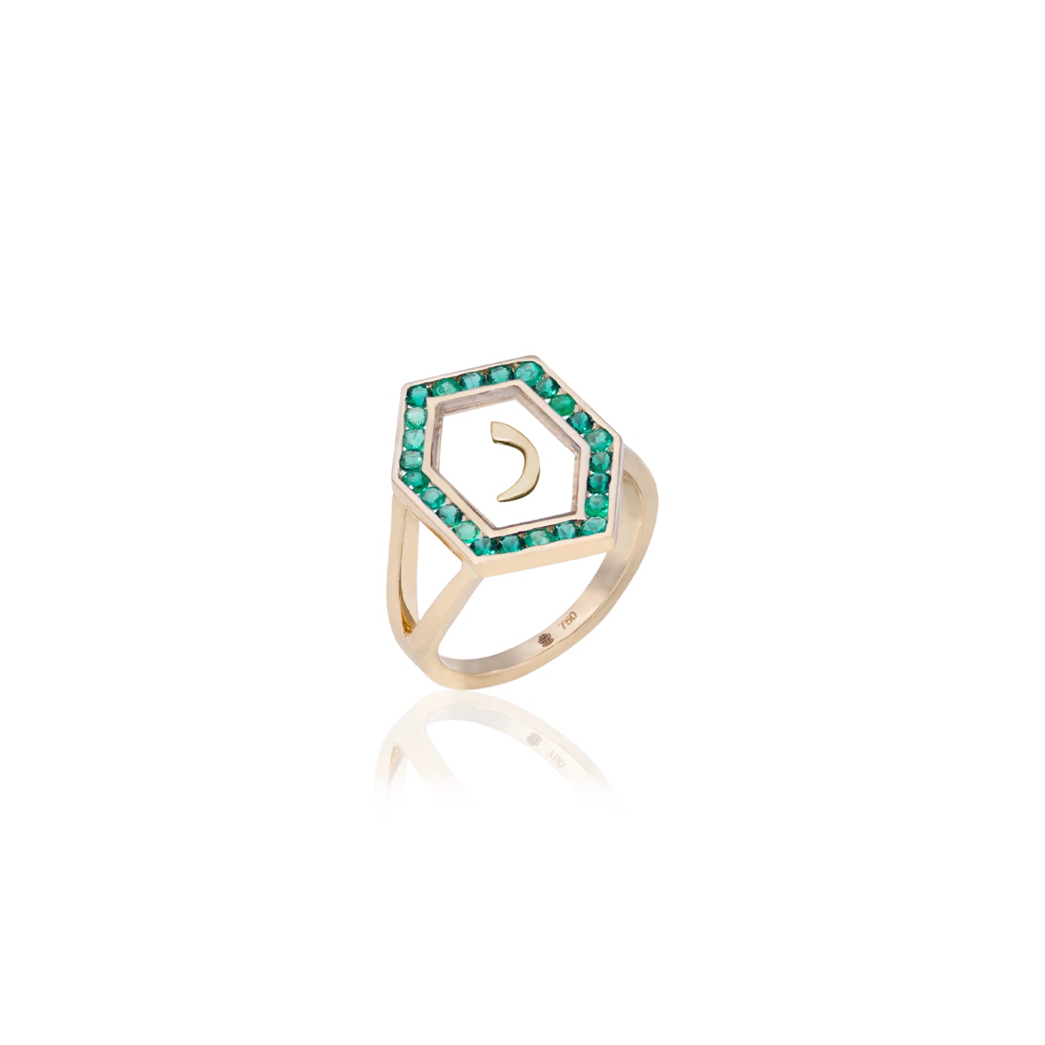 Qamoos 1.0 Letter ر Emerald Ring in Yellow Gold