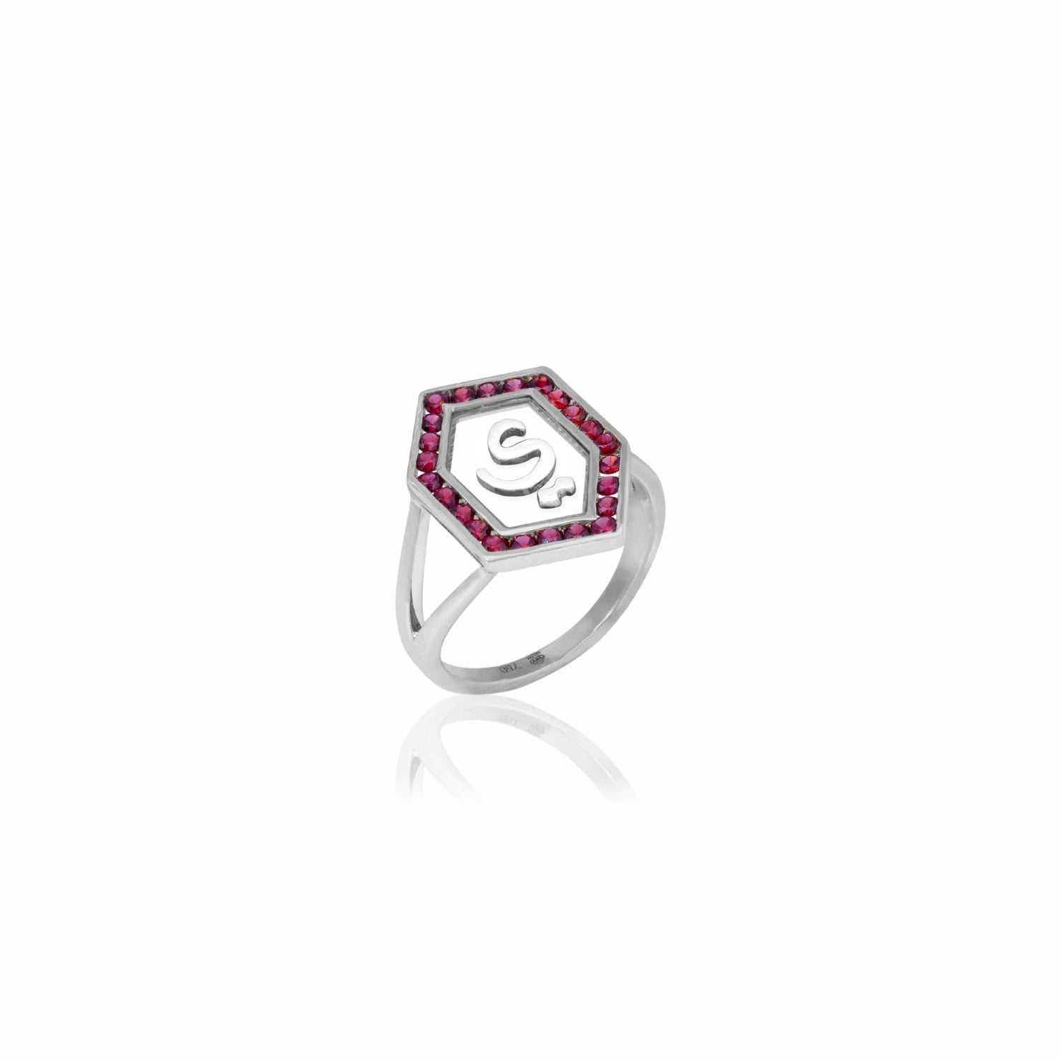 Qamoos 1.0 Letter ي Ruby Ring in White Gold