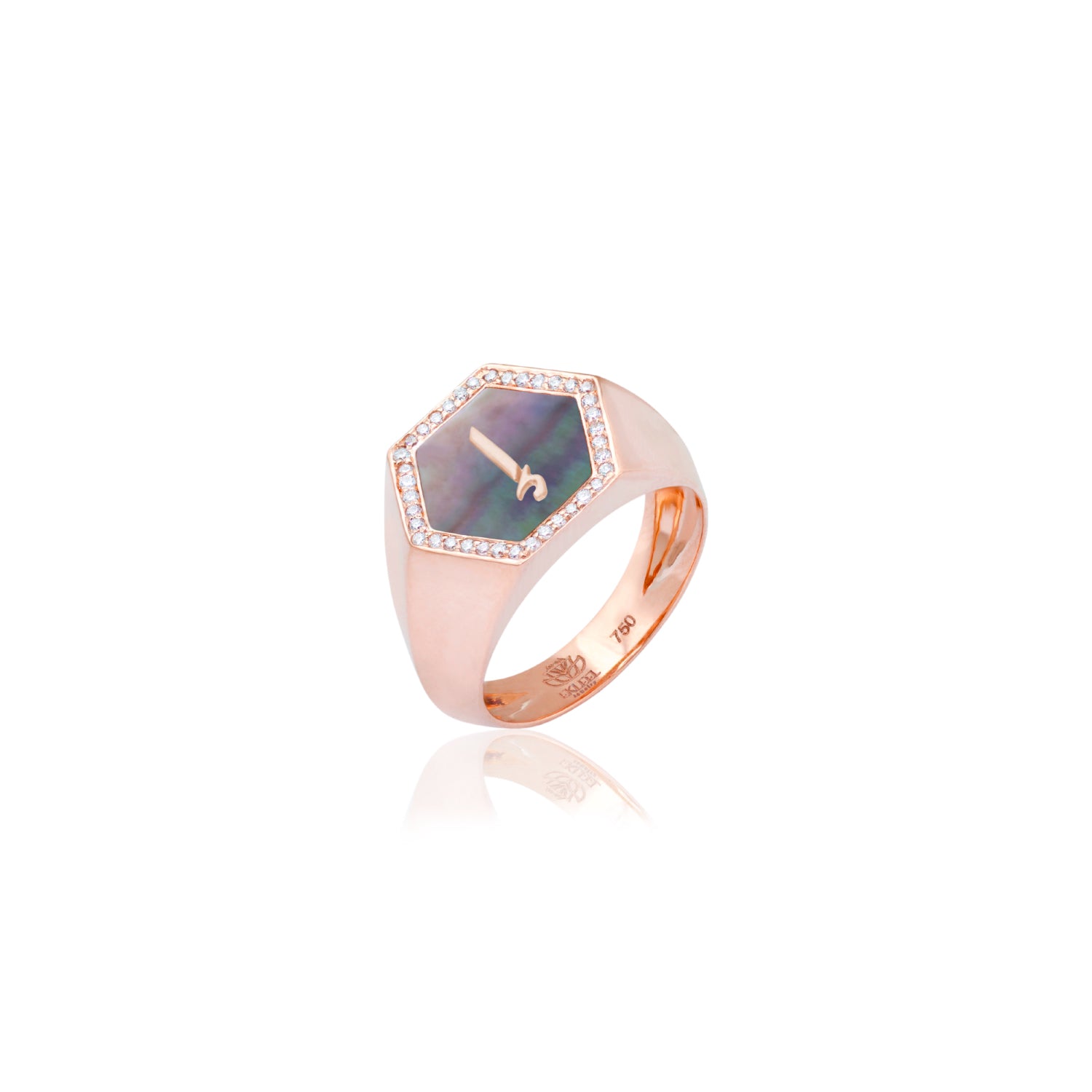 Qamoos 2.0 Letter إ Black Mother of Pearl and Diamond Signet Ring in Rose Gold